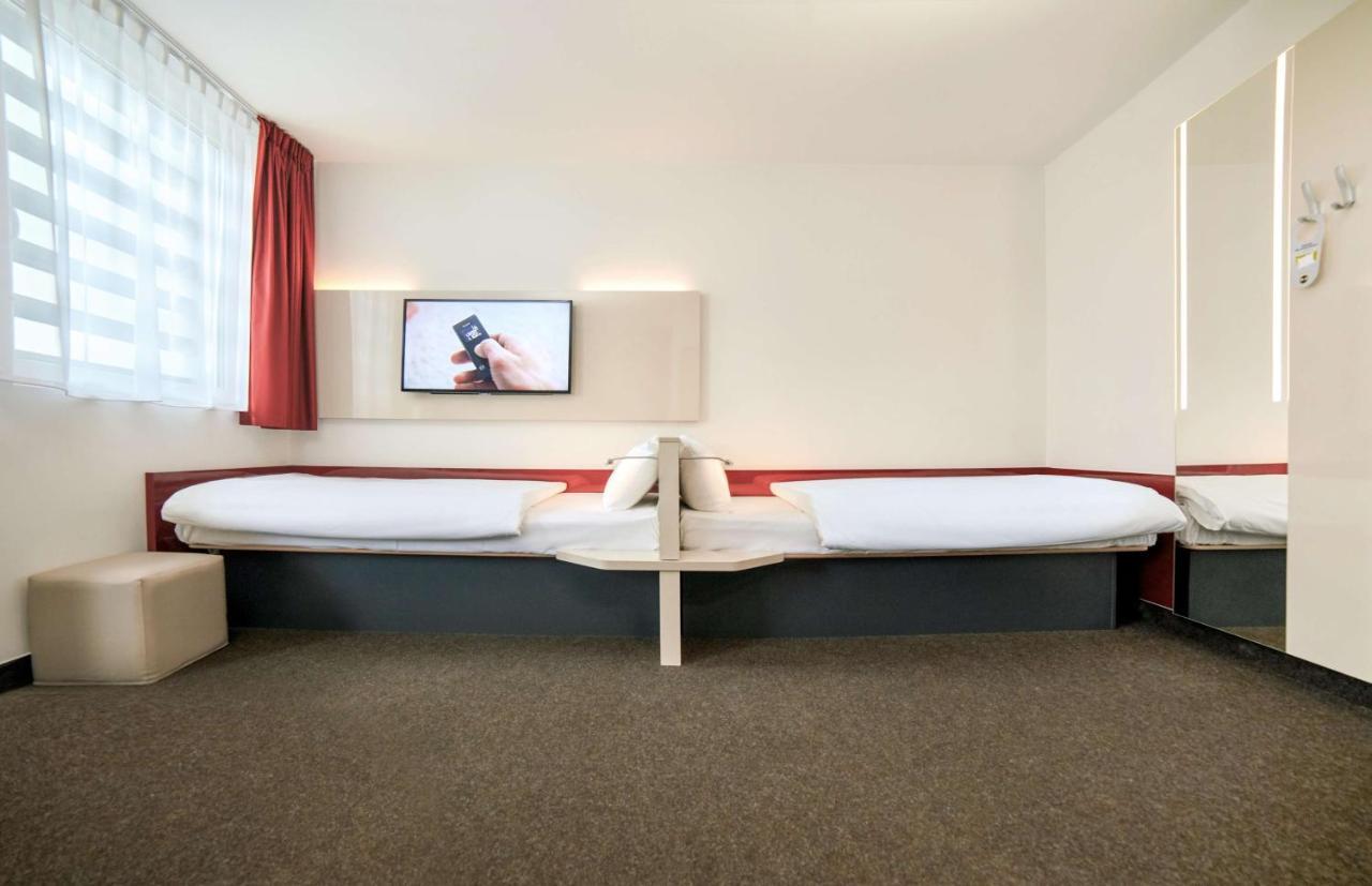 B&B Hotel Katowice Centrum ภายนอก รูปภาพ
